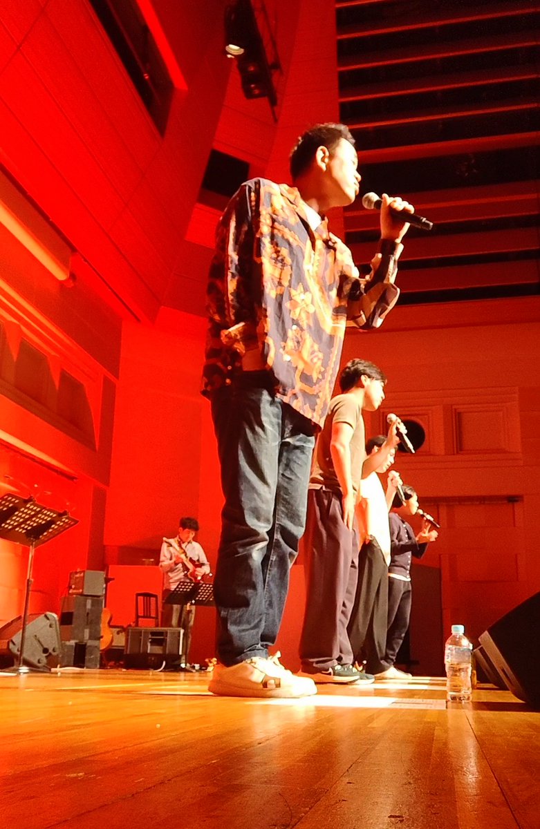 jamminzeb's tweet photo. 2日目、リハーサル終了!
半蔵門東京FMホールにて初のギターサウンドをお届けします✨
お楽しみ!!
当日券はそれぞれ12:30〜、16:30〜から発売開始です!
#JOYSPRING #jamminZeb https://t.co/A9AFmAp7TR