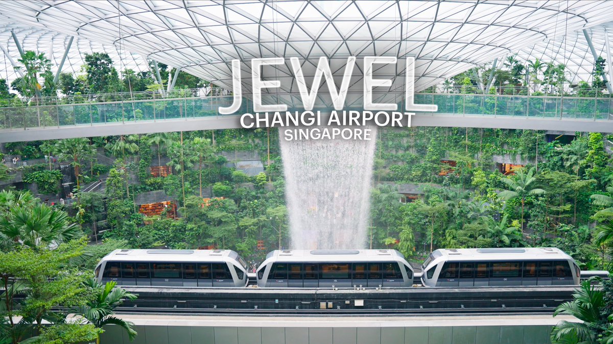 DJ_Rakitha's tweet photo. @UreshP I just did a video of JEWEL @ Changi Airport | Singapore 😊
https://t.co/bELuWT4JE6 https://t.co/dh92mPD0VF