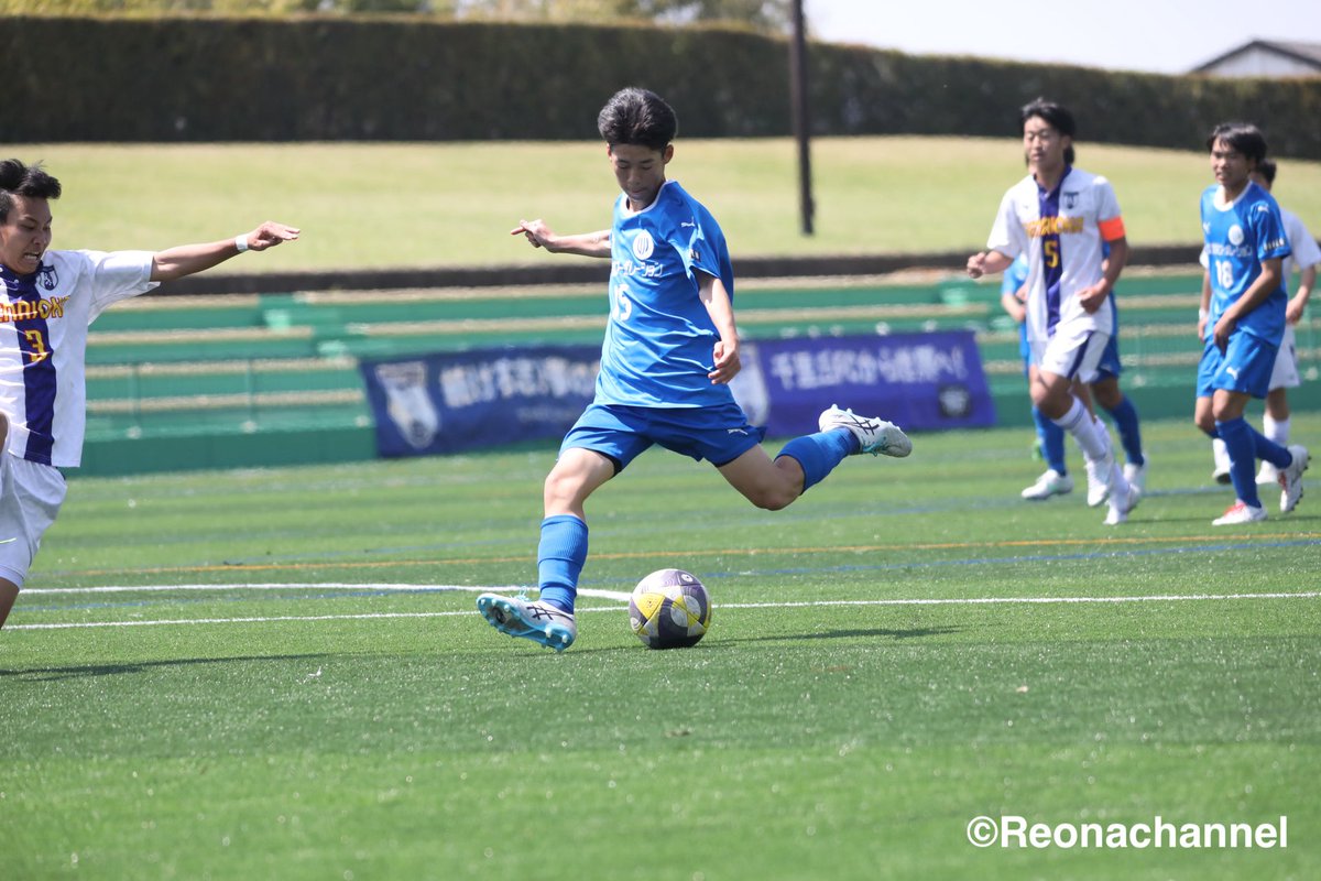 reona32's tweet photo. 【関西サンライズ1部】
宇治FC 0-5 千里丘 

結果だけ見れば千里丘の快勝だが、差はそこまでではない。前半は宇治が押しに押しまくるも守る千里丘を前に点を取れず。後半は一転して千里丘にチャンスが多く生まれ、それを全部しっかりと決めた形。去年のナショトレ後期に選ばれた西田優祈が3ゴールの大活躍。