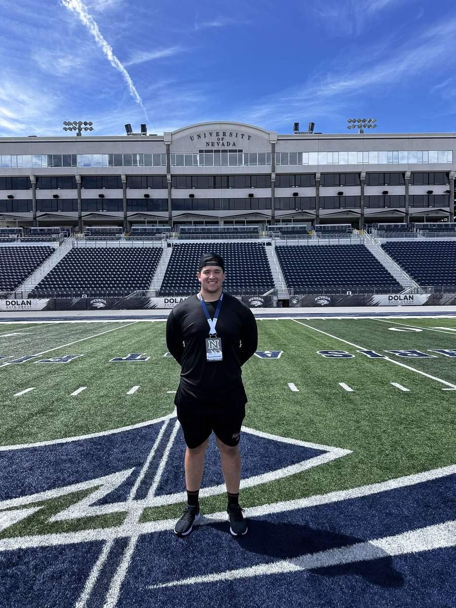 ThomasRominger1's tweet photo. Had a great time at my visit to 
@NevadaFootball 
Thank you @edsoncanales1 for having me.

@dlinevids1 @CoachPayam @Coach_Aidan @CoachBMusgrave @Coach_Noonan @JUCOFFrenzy @recruit916 https://t.co/4AgCm75ZUM