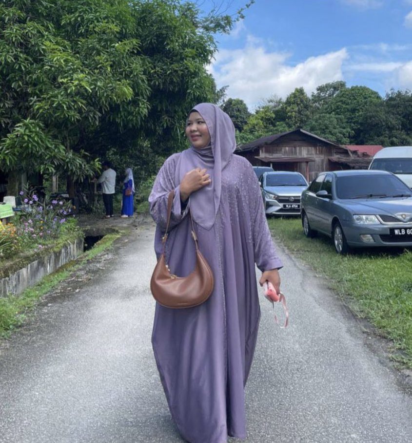 fazira_mhd's tweet photo. Our lovely habibti 😍

https://t.co/Cz8SRvohRM https://t.co/KWGe4Wt3Yn