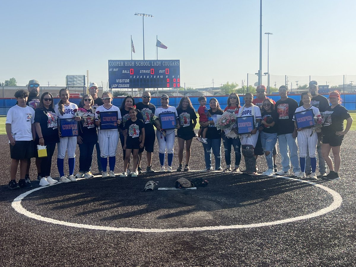 CooperSBAbilene's tweet photo. BIG WIN TONIGHT FOR COOGS! SENIOR NIGHT WAS AMAZING AND THE TEAM PULLED IT OUT! 
💙❤️💙❤️

P.S. We are officially going to playoffs! 🎉 https://t.co/2iFhtzxiPL