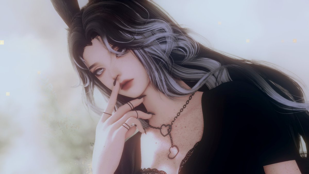 I was planning on posting a few pics today but I got sick :-:
Goth bunny pics tho~

#viera #ffxiv #gpose #ffxivgpose