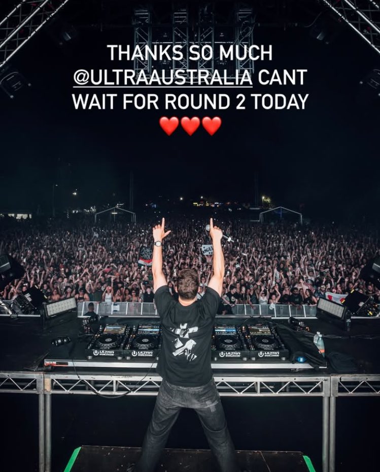 Tim_0908's tweet photo. Martin➕✖️( ´෴` )❤️🎉🎉
#Ultrabeach ありがとう!!!!!!
次は🔥 @UltraAustralia 🔥 https://t.co/VQK0gYF1JE