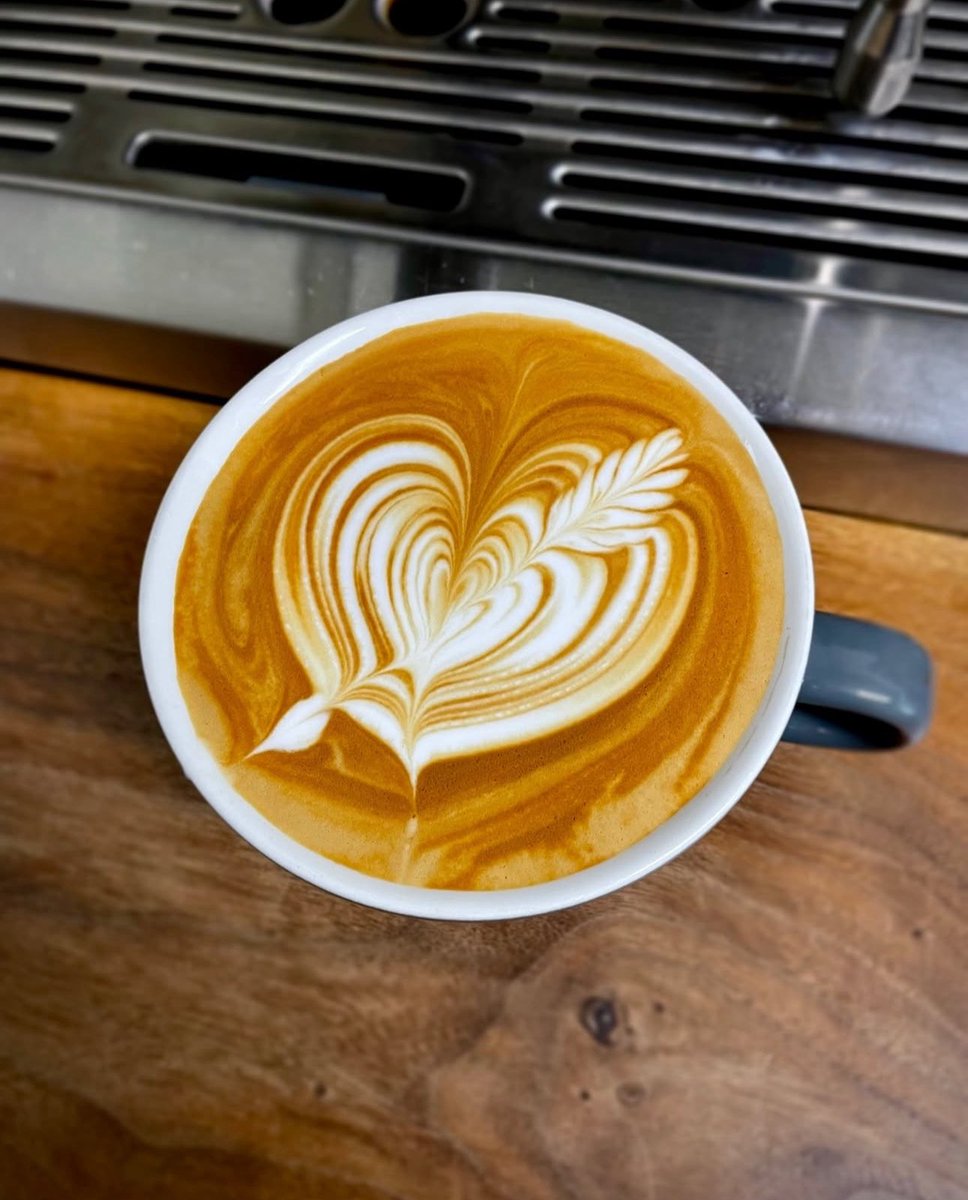 ji4627's tweet photo. trying new pattern💘

: 问题来了
1杯 OR 7杯才pass😇 https://t.co/GyzHi4xBxp