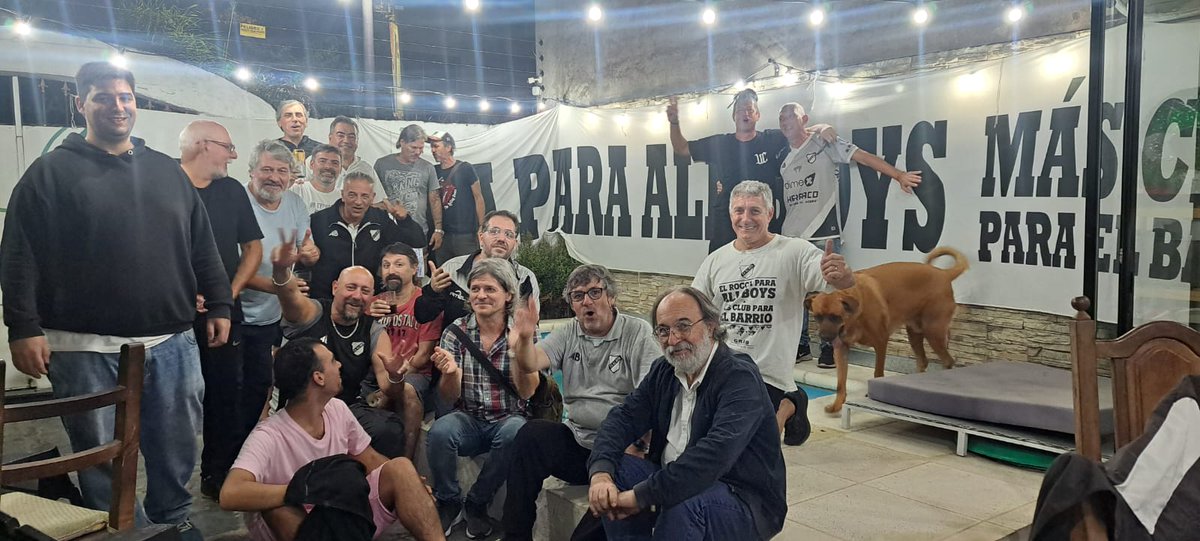 MIGARNAUTY's tweet photo. #ElRoccaparaAllBoys #VolveraSegurola #AllBoys https://t.co/6Mp3TbWkpE