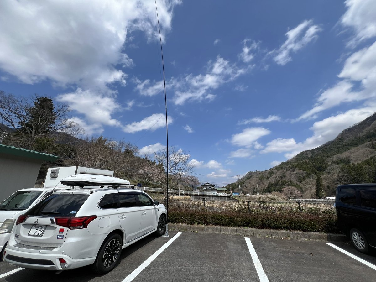 JN1VZL's tweet photo. 日本一周　今日再スタートします。

1日目　山梨県　道志村から７.114で今からQRVです。ノイズ多め〜 https://t.co/LrZLKJJ46p