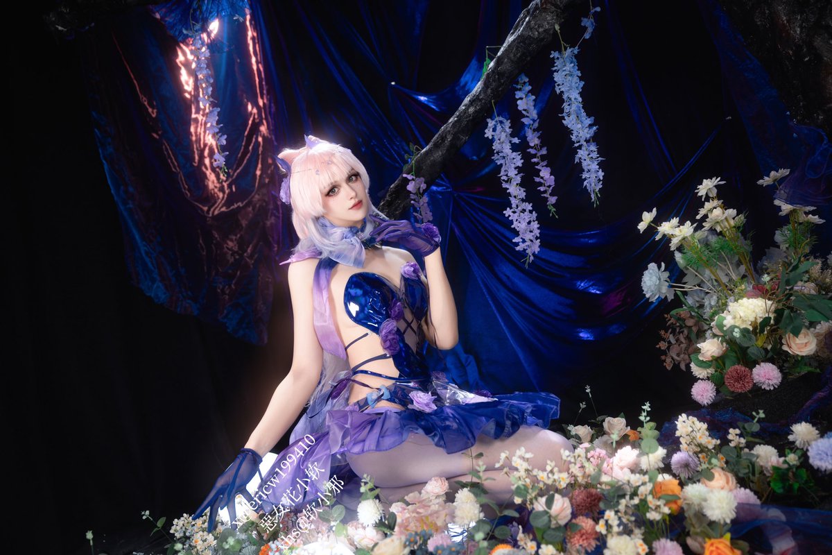 给大家看两个瑟瑟的侧面～
#珊瑚宮心海 #伪娘 #原神 #crossdressing #女装・男の娘 #cosplay #Genshin #男娘