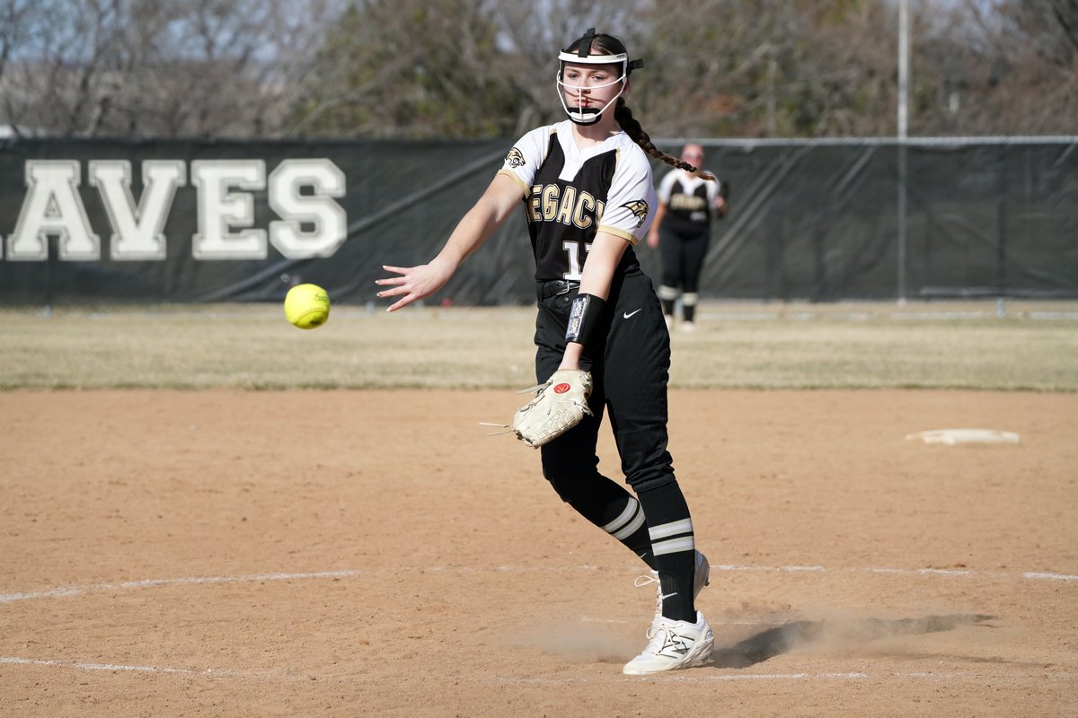 WDAsports's tweet photo. SOFTBALL
Friday, April 11
Mandan and Legacy squared off for a pair of conference games on a sunny afternoon on Friday. Photos courtesy of Loralyn Joyce, WDA event photographer
#wdasoftball https://t.co/DH2Tksvmwx