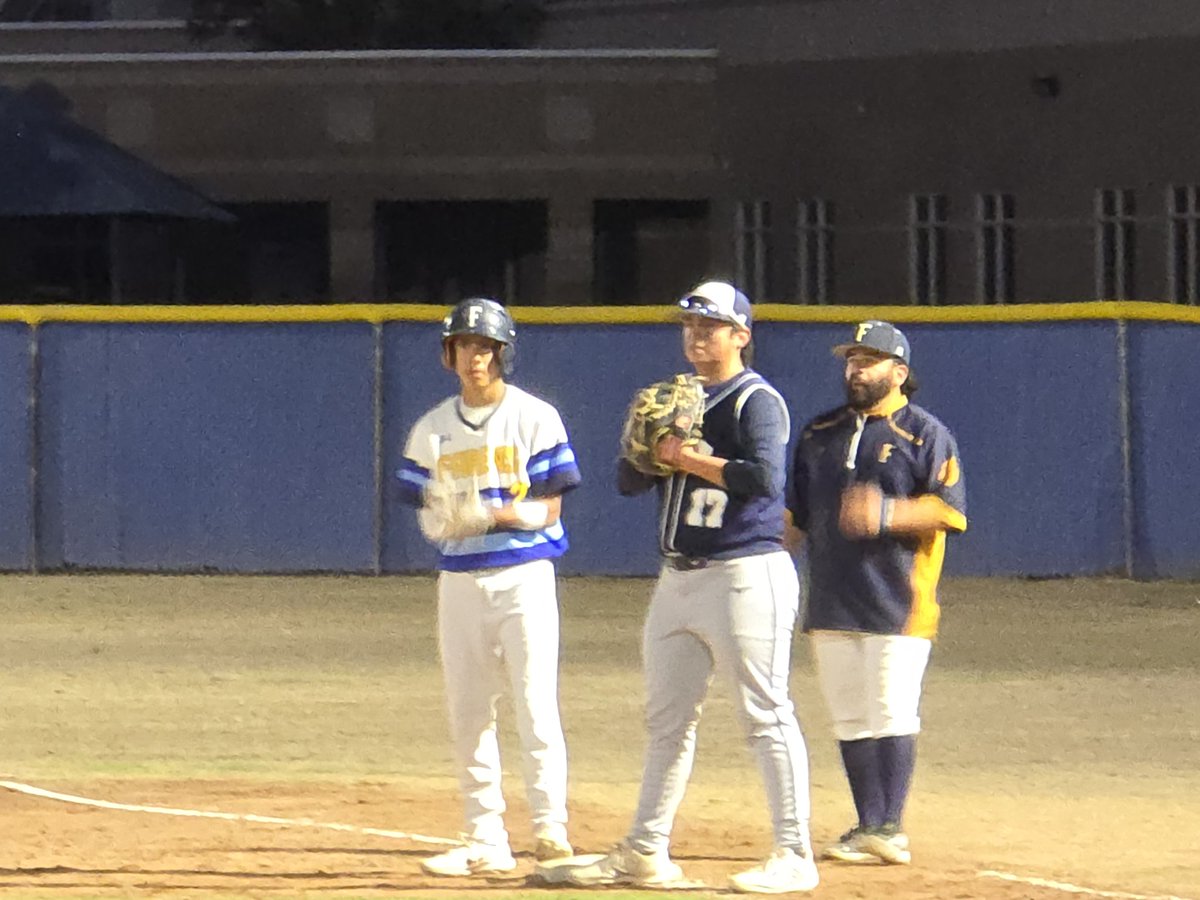 JulieanaNavar's tweet photo. I'm always proud of our boys! Keep working, regroup, act like champions, and play like champions.  Y'all can do this! 
@SauceMj @RogelioSegovi13 https://t.co/xyrbo13v8b