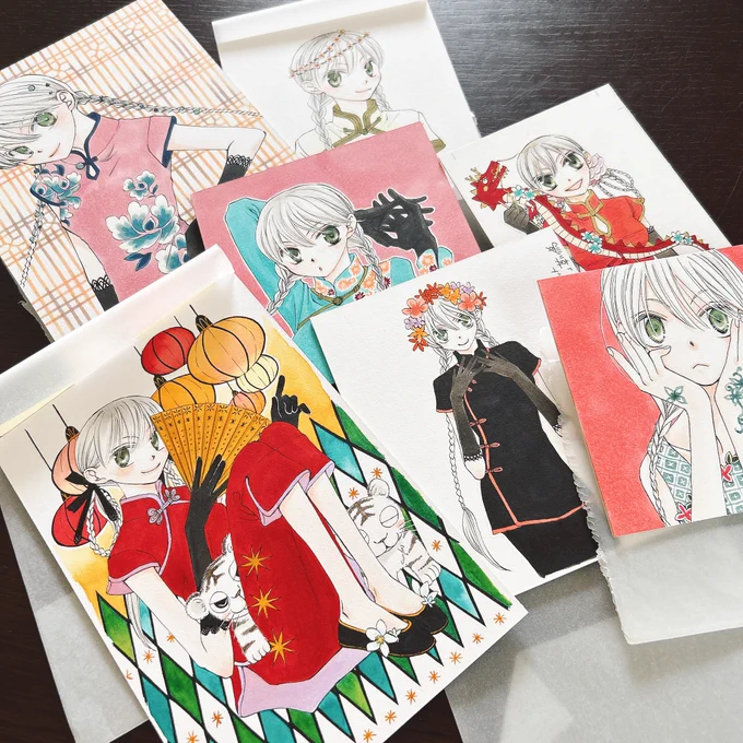 先日の懐かしいカラーの続きです。驚くほど男子がいなかった…!ヨーヨーとセロは類似品みたいな1枚が紛れておりますが、連載開始直前のデザインが定着していない時のものです。ヨーヨーはもはや別鳥だし、当初セロも寄宿学校のイメージだったのでそんな感じの服装です。 