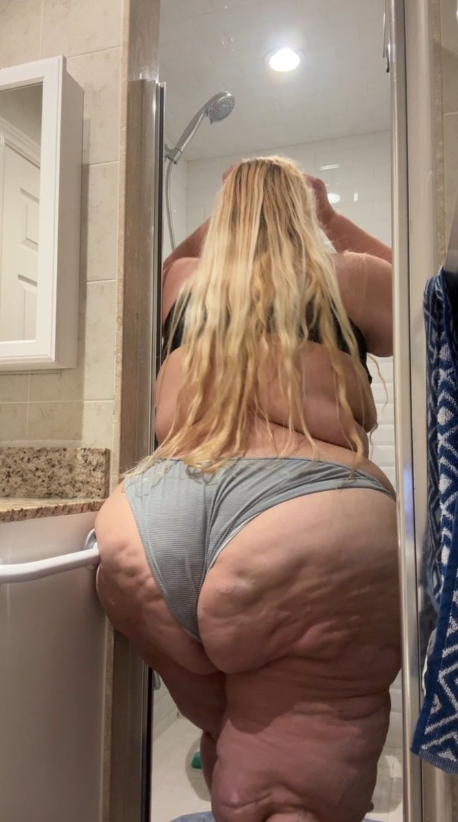 New stuck video on Curvage.org