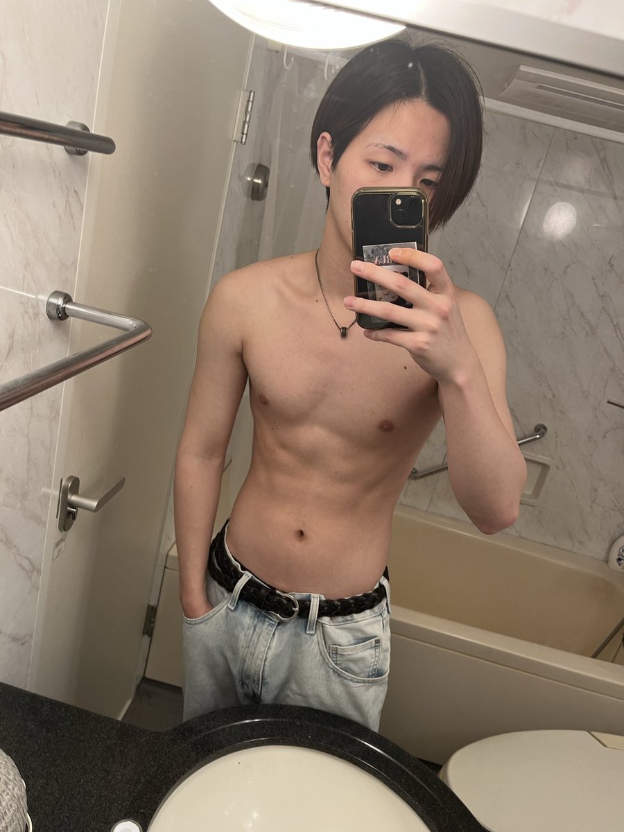 ChanceNagi53's tweet photo. 店舗います！🤯🤯

13:00-23:00で出勤してます🙌

https://t.co/JEOmoskru0 https://t.co/wWLR73OjN3