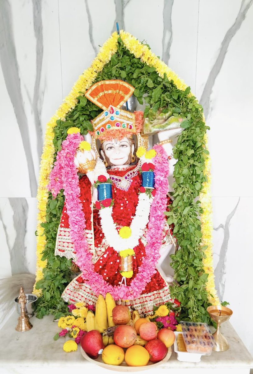 Saru_Maini's tweet photo. जय श्री हनुमान🙏 #HanumanJayanti https://t.co/vOjge6qQtK