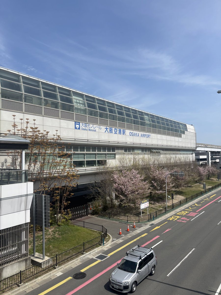 TRiOUT_Official's tweet photo. OSAKAライドオン https://t.co/Yjj7aEwJgF