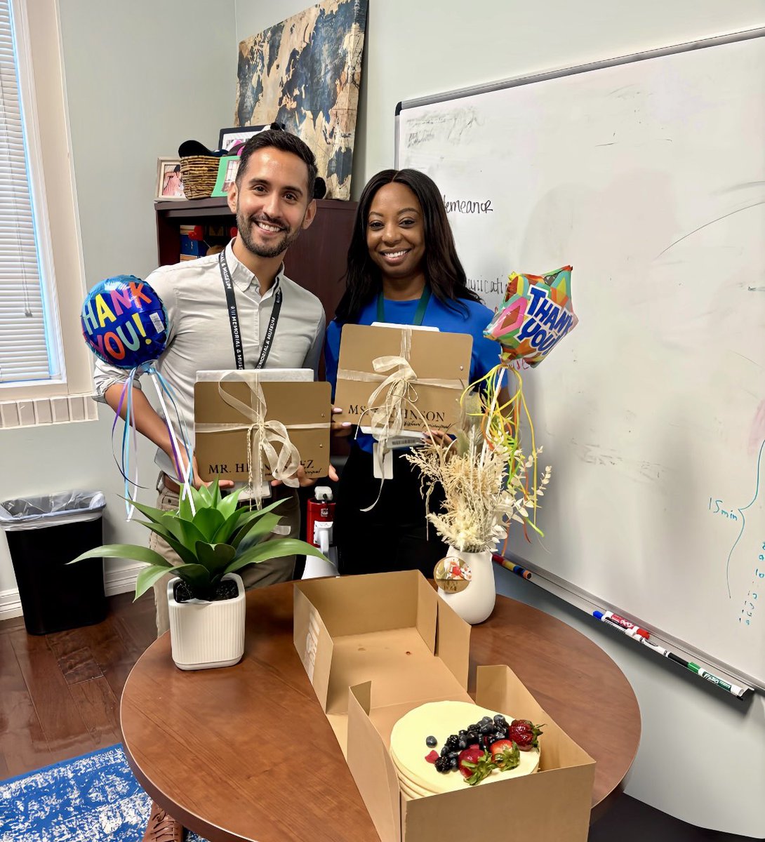 Behind every successful school is an assistant principal working tirelessly to support students, staff, and families. We appreciate you, Mr. Hernandez and Ms.Johnson!💚🤍
#AssistantPrincipalsWeek #ThankYouAPs #