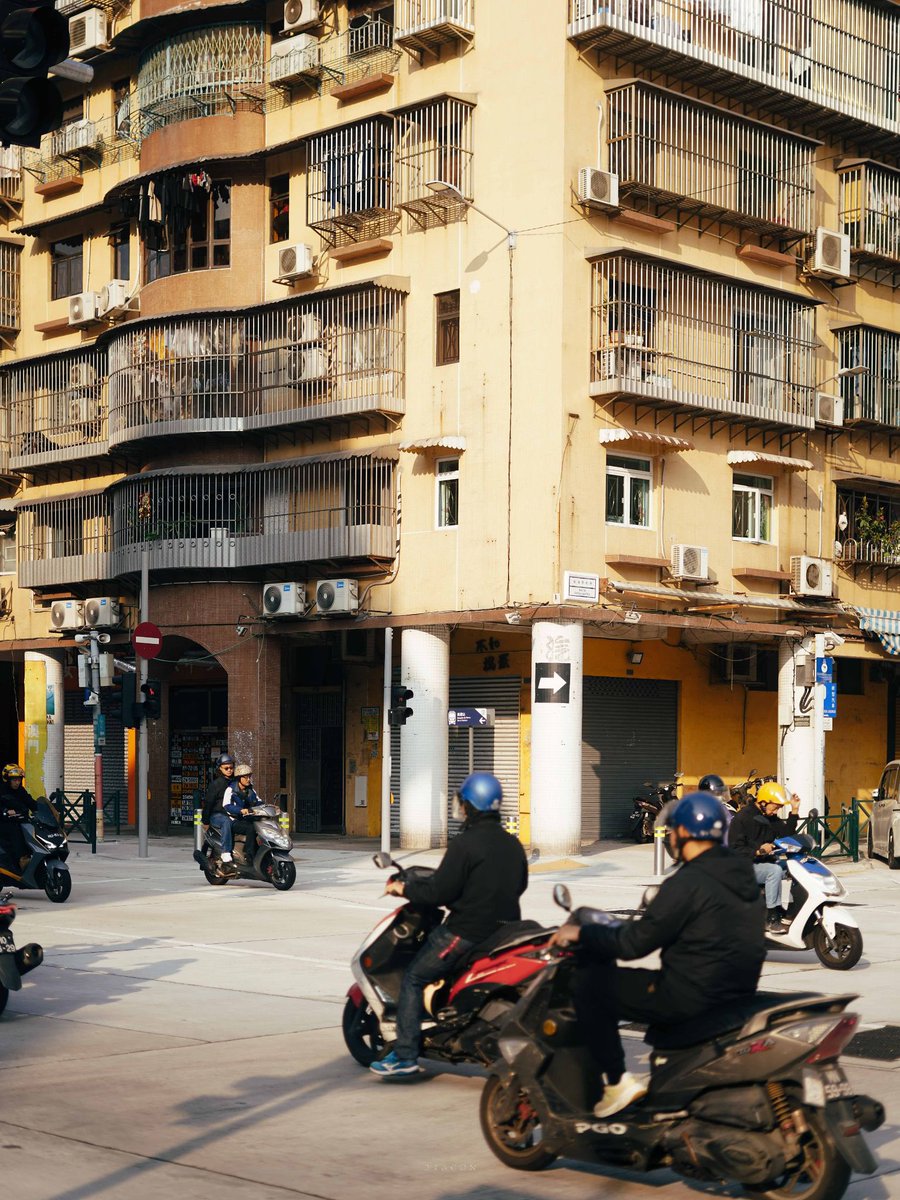DDWW777's tweet photo. Macao morning
#photograghy 
#streetphotography 
#travel 
#macau https://t.co/sDeAJO3LDk