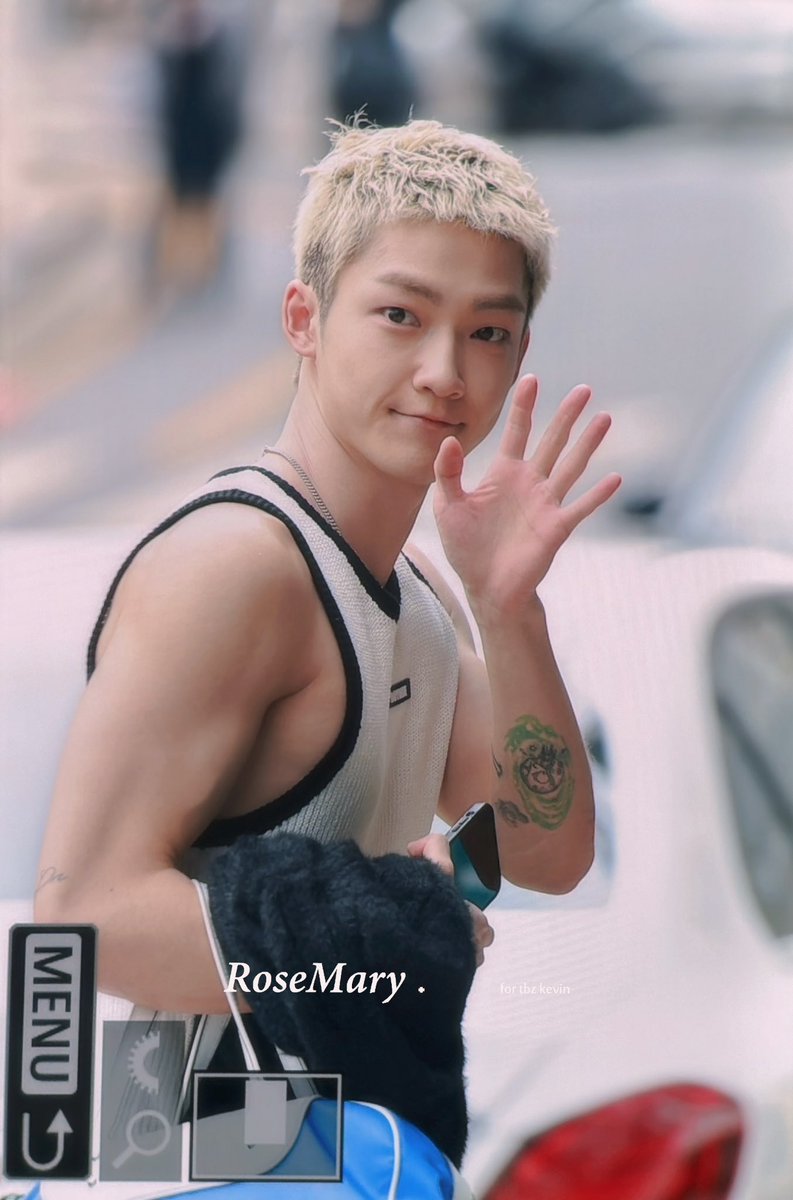 RoseMary. tweet media