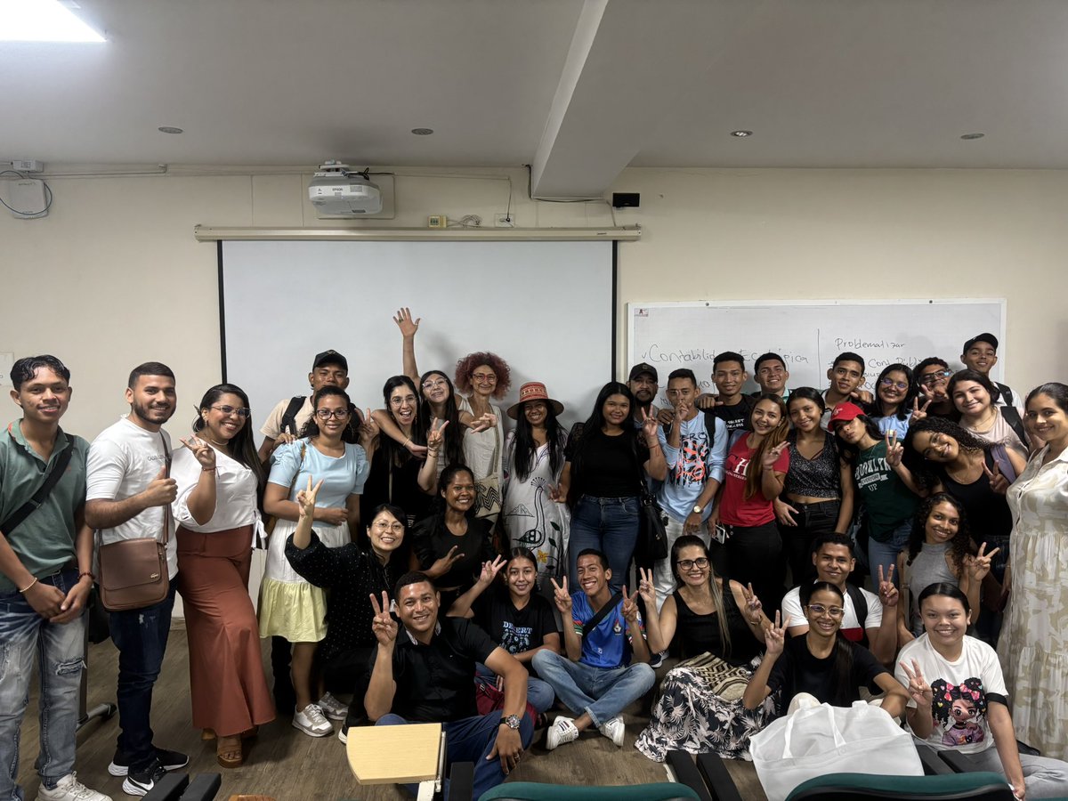 Yorly Andrea • tweet media