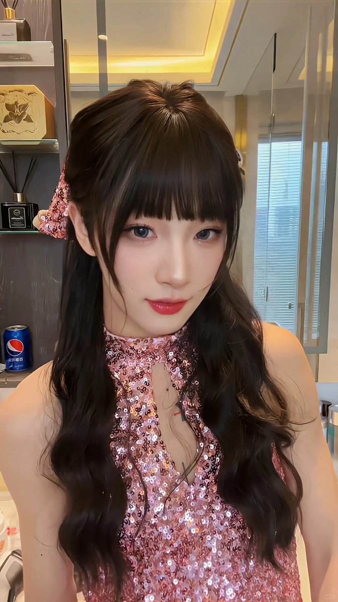 avadaakedavra's tweet photo. @TamagoPost ㅤ ㅤ

H, 2000, he/him, 𝑐𝑟𝑜𝑠𝑠𝑑𝑟𝑒𝑠𝑠𝑒𝑟.
Terobsesi dengan makeup dan pakaian cantik.

Tengah mencari kawan yang tidak masalah dengan hobi saya. Mari berkawan?
(MDNI)

ㅤ https://t.co/hXnYVKvHjm