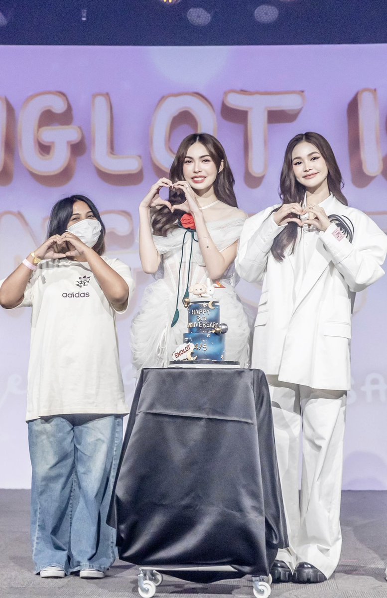 KongThapEngfa tweet picture