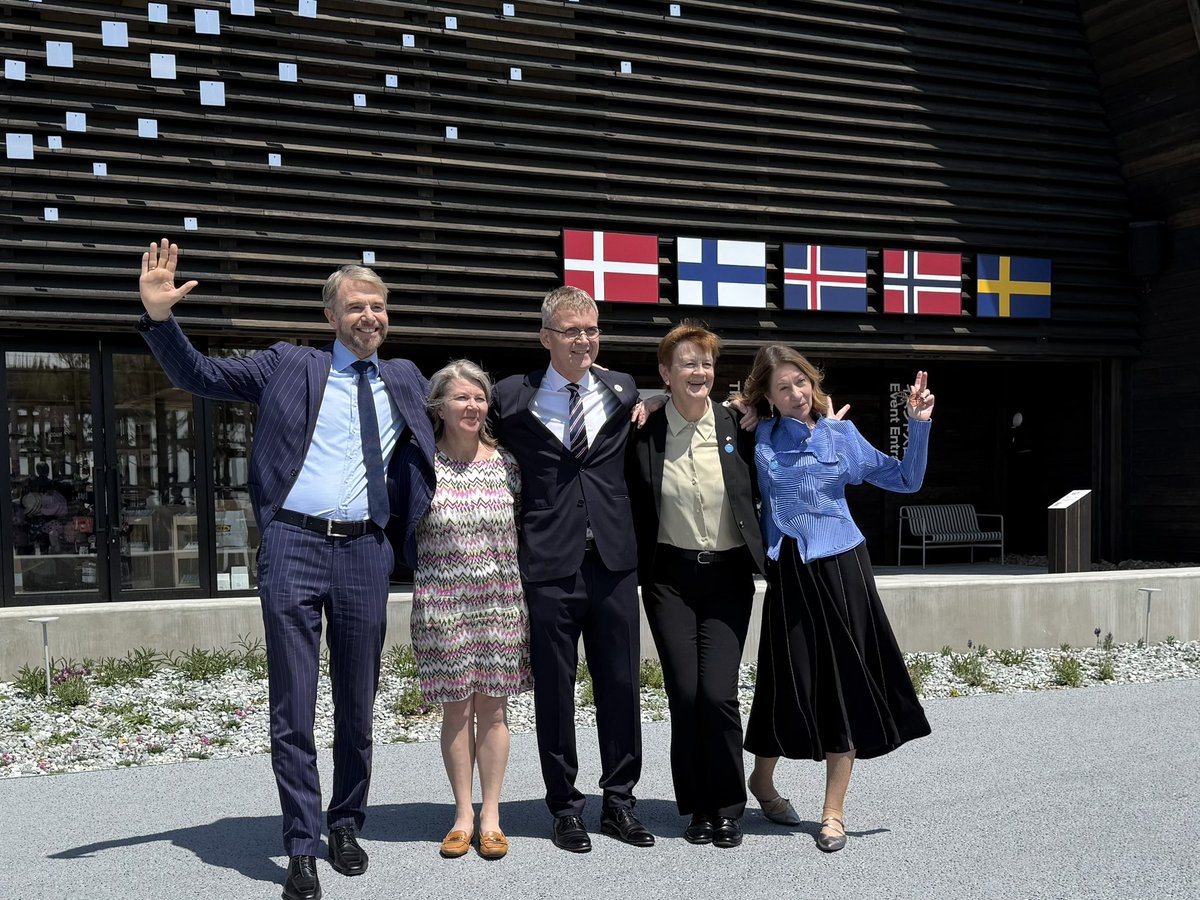 stefanhaukurj's tweet photo. Delighted to attend the opening of #Expo2025 in Osaka with my #Nordic colleagues. Together, we proudly represent the #NordicPavilion, a space that celebrates our shared values of sustainability, innovation &amp; cooperation. Looking forward to the months ahead! #OsakaExpo 🇩🇰🇫🇮🇮🇸🇳🇴🇸🇪 https://t.co/r65gW17n2h