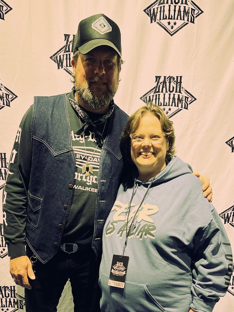 Mudd4UK's tweet photo. I just love @zachwilliams so much. He’s such a nice guy! https://t.co/jFprbp11D4