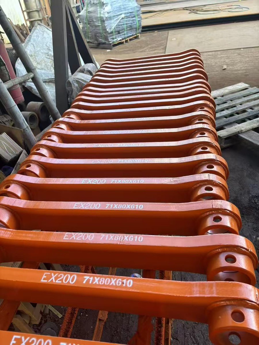 see6f2's tweet photo. I am from China, producing and exporting excavator parts and bulldozer parts. Good quality and low price, exported to many countries
#excavator #part #mining https://t.co/xmLIMDXOfd