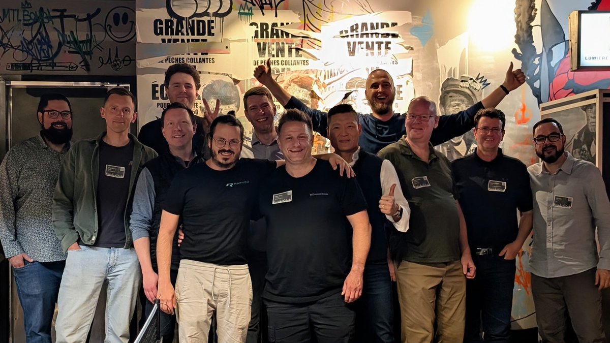 SREday San Francisco was a lot of fun! Such a great conference with highly technical people and super interesting talks all throughout the day! Thanks for inviting me to speak, Mark and Miko!

#aws #sre #resilience