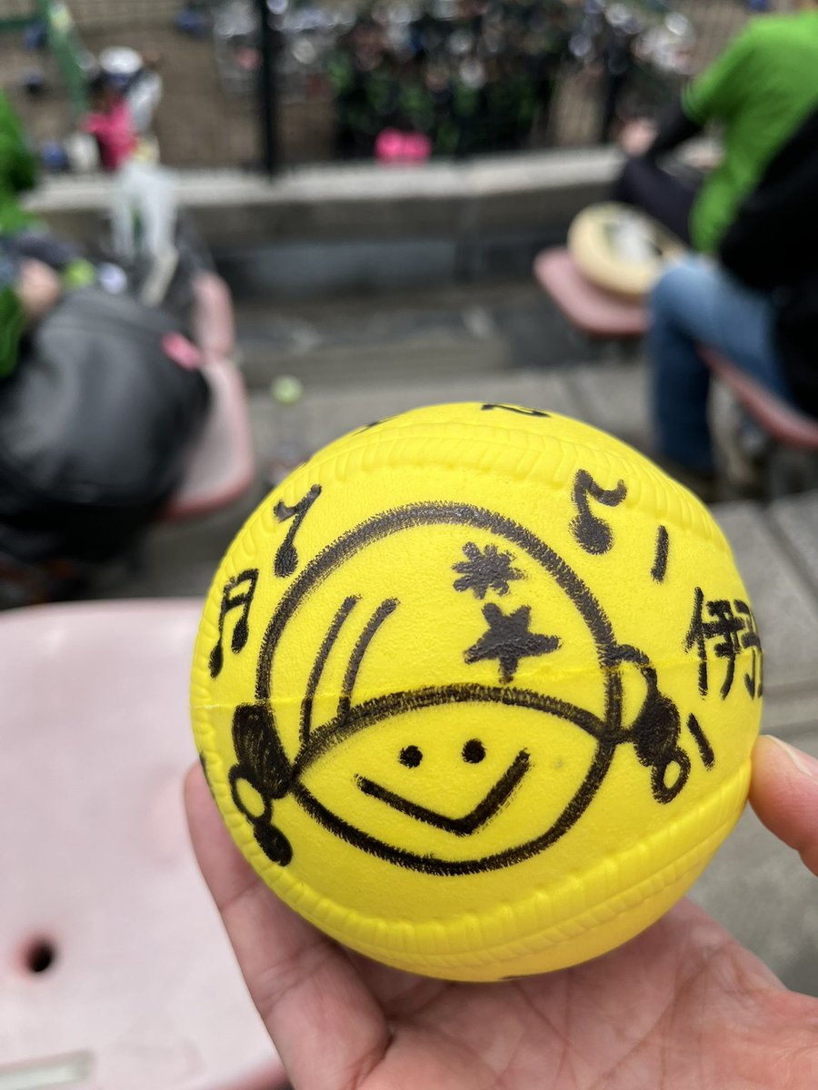 tne_bou's tweet photo. サインボールGET✨
#VERTZ
#18
#黒木美紀 https://t.co/M26icLZ3Mk