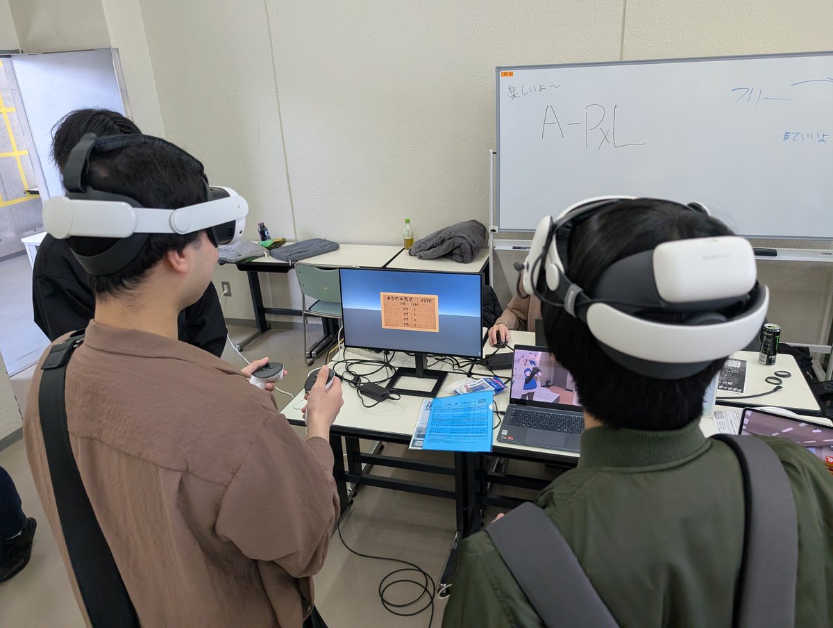 新入生歓迎会にてブース出展中です！
M3教室にて会津大学の教室を完全再現したワールドを体験できます！