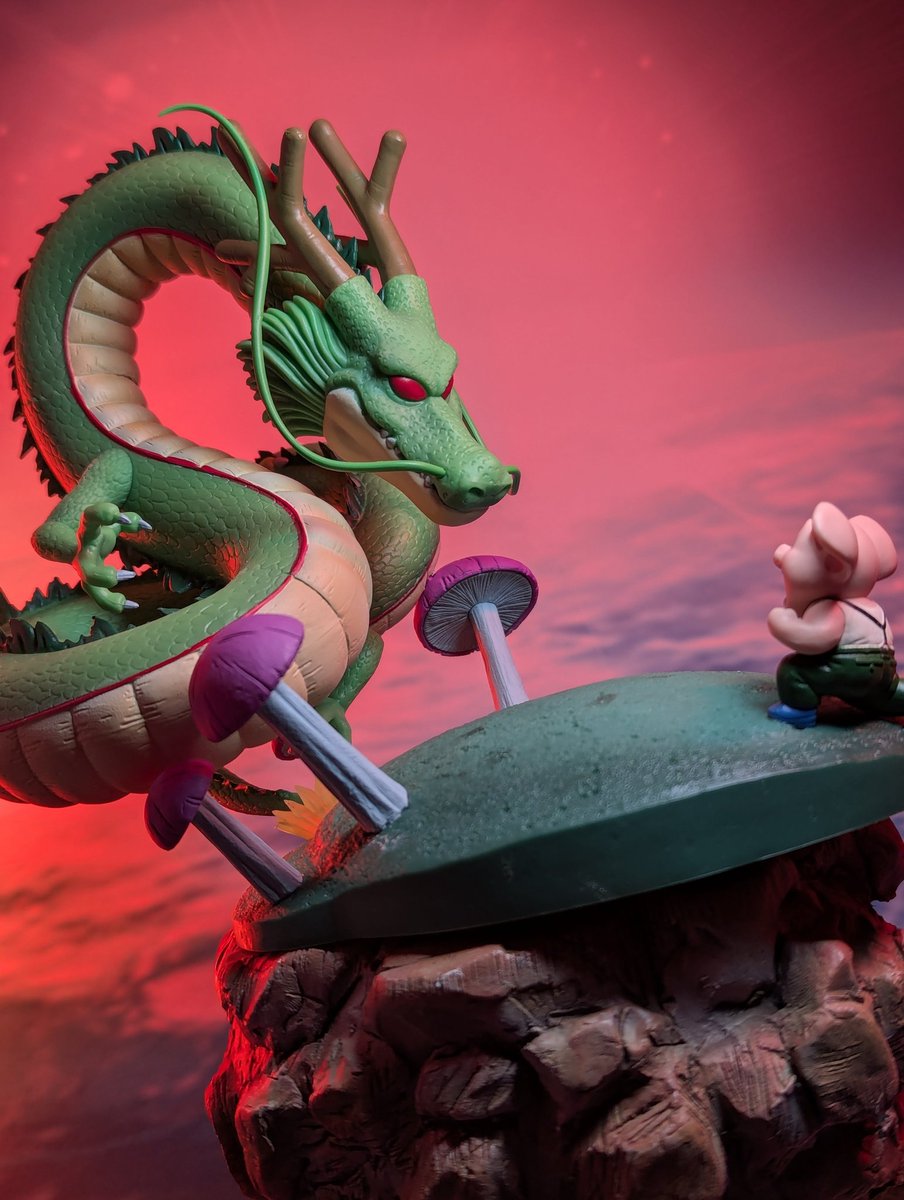 ドラゴンボール一番くじ B賞ウーロン＆神龍。 色んな角度から見るのが