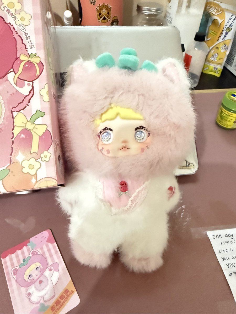 t8prio's tweet photo. loe haha trying here!! wts lfb nommi v2 strawberry

₱550 (slightly nego)

• with box, card, and foil (opened obv)
• good condi! barely used - only went out w it as a keychain a few times
• mop: gcash, maya, bdo
• mod: j&amp;t, ggx, any sdd courier https://t.co/htcNT8UrYT