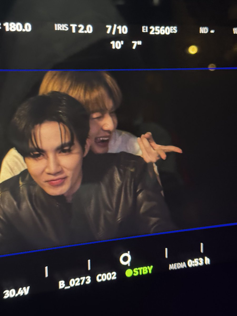 VivienneActing's tweet photo. ทรงร่าเริง Y2K มากเพคะ 
คนขับเขาเอ็นดูสุดๆๆๆ ✌🏽

#ตัวอย่างข้ามฟ้าเคียงเธอ
#ข้ามฟ้าเคียงเธอSeries https://t.co/Gb1wOvwIkD