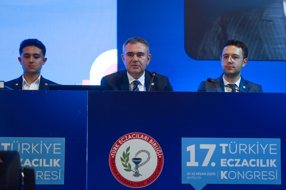 tebkurumsal's tweet photo. #TürkiyeEczacılıkKongresi https://t.co/IxUo6UVQKK