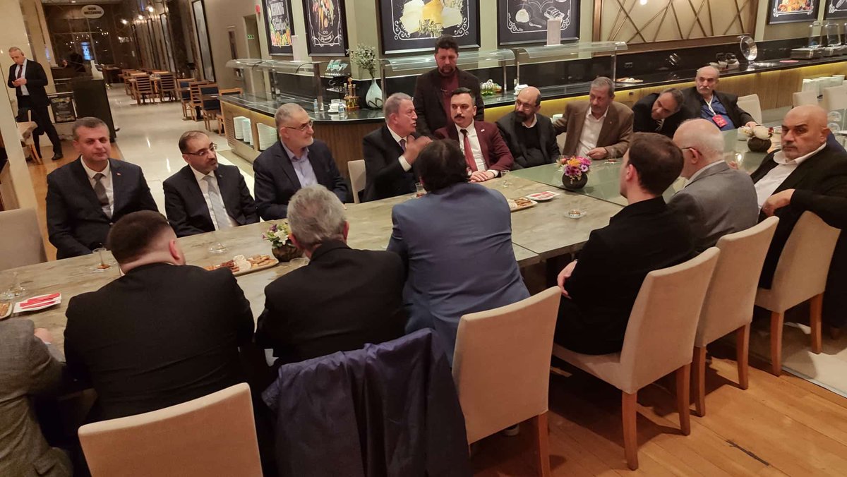 bdaresmi's tweet photo. Millî İrade Platformu'nun 28 Mart 2025 akşamı düzenlediği ve Cumhurbaşkanımız Sayın Recep Tayyip Erdoğan ile Savunma eski Bakanı Hulusi Akar’ın da katıldığı iftara, BDA Dernek Genel Başkanımız Mehmet Ali Bayram ve İstişare Kurulu Üyemiz Atıf Bilir de iştirak etti. https://t.co/eyiq5FZ4O0