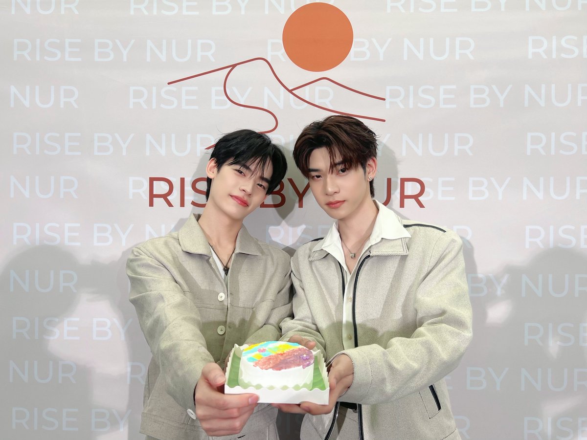 DomundiTV's tweet photo. จบลงไปแล้วสำหรับงาน Risebynur Happy TeeteePor Day 

ขอขอบคุณ @risebynur ที่ให้เกียรติ “ตี๋ตี๋” @twnpich และ “ป๋อ” @porsuppakarn ได้มาร่วมกิจกรรมสนุก ๆ ในวันนี้นะคะ 🥰

ขอขอบคุณแฟน ๆ ทุกคนที่มาเจอกัน รวมถึงแฟนๆ ที่ส่งกำลังใจมาให้ทั้งสองคนด้วยนะคะ 🫶🏻✨️

#RisebynurxTeeTeePor https://t.co/GjCvcic3oz