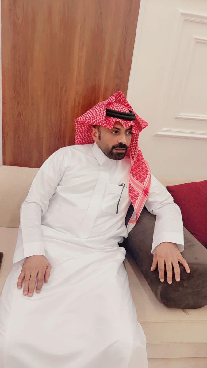 gohman2020's tweet photo. أهالي بلدة القحمان يتقدمون بخالص الشكر وعظيم الامتنان إلى بلدية القوز ورئيسها المهندس /محمد عبده بنان والى رئيس قسم النظافة الاستاذ/ علي الشرقي على اهتمامهم المستمر وتقديم أفضل الخدمات للبلده كتب الله لكم الاجر 
@saudimomrah 
@JeddahAmanah  
@BladetAlquz https://t.co/tHUNfJ5nux