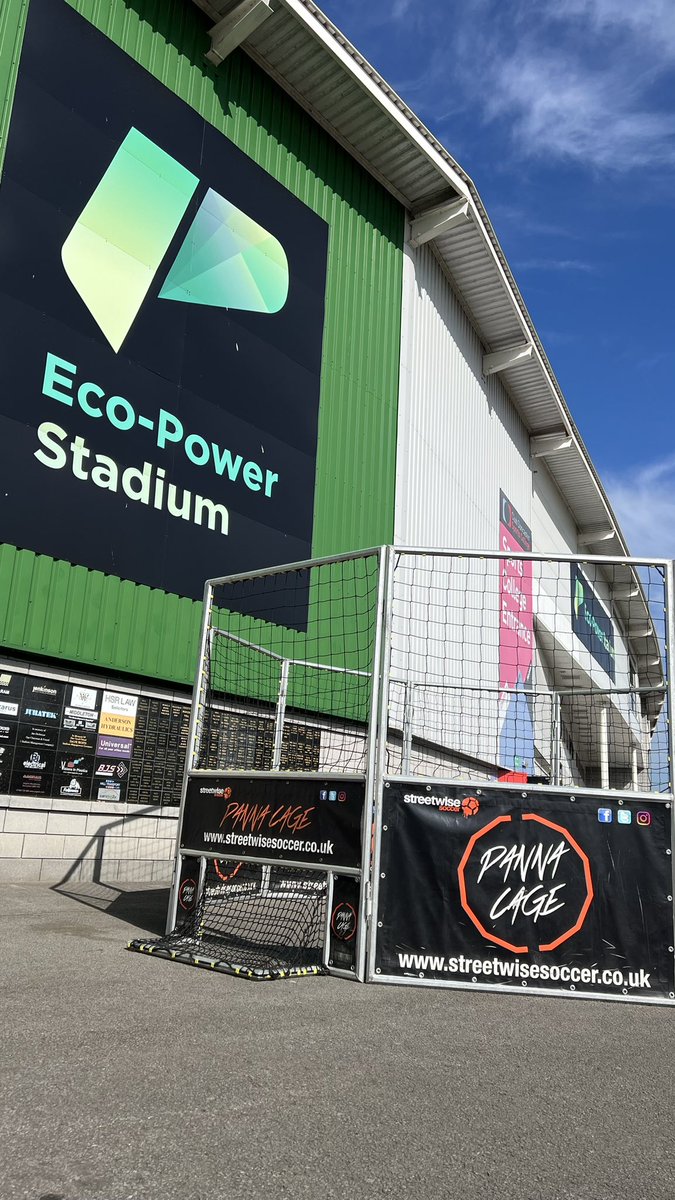 ClubDFoundation's tweet photo. There’s caged football based just near the Family Stand entrance! 

Want to challenge your friends to a little game of football &amp; show off your skills! Make sure to get yourself involved! 

It’s free! 

#CommunityDay25 #DRFC https://t.co/dM6DQ843oT