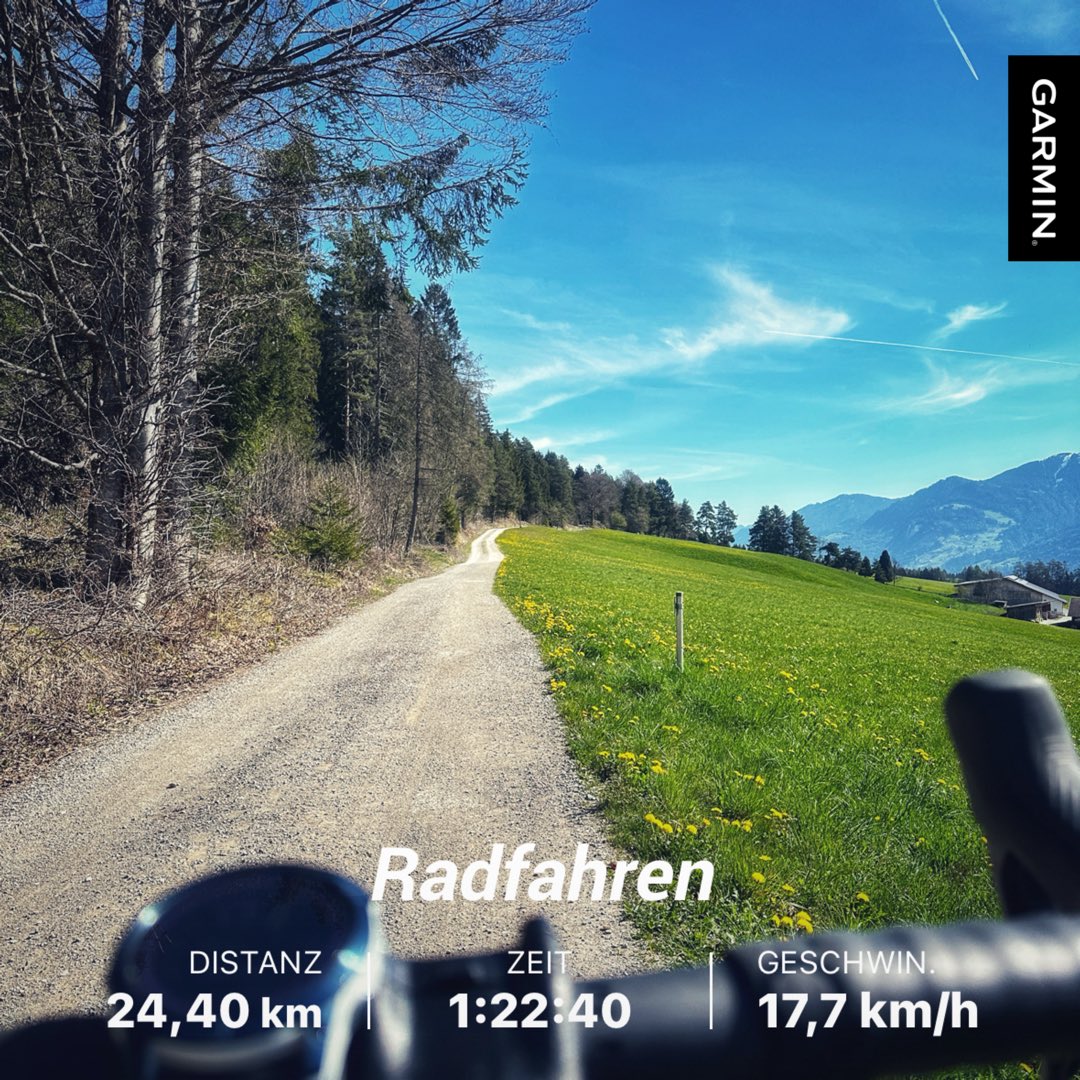 HaraldHolzhamm1's tweet photo. ..graveltour bergblick-maria larch..#gnadenwald #keeponrolling #cube https://t.co/2oJtCdYK7f