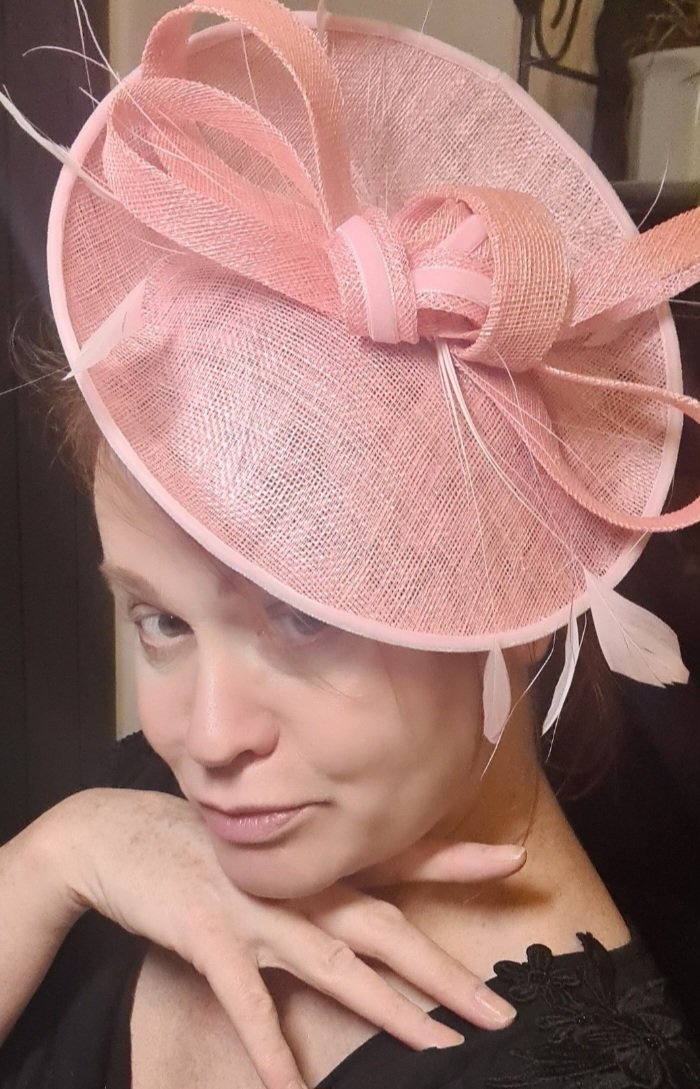 Pretty pastels to compliment your summer outfits