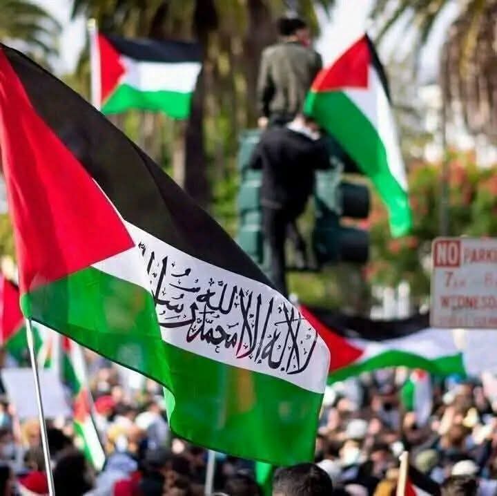 shah__75's tweet photo. LA ILAHA ILLALLAH unites us beyond borders.
Bangladesh stands with Palestine — not just in sympathy, but in faith. 🇧🇩🇵🇸
#MarchForPalestine #FreePalestine #BangladeshForPalestine https://t.co/fUYcUCujpi