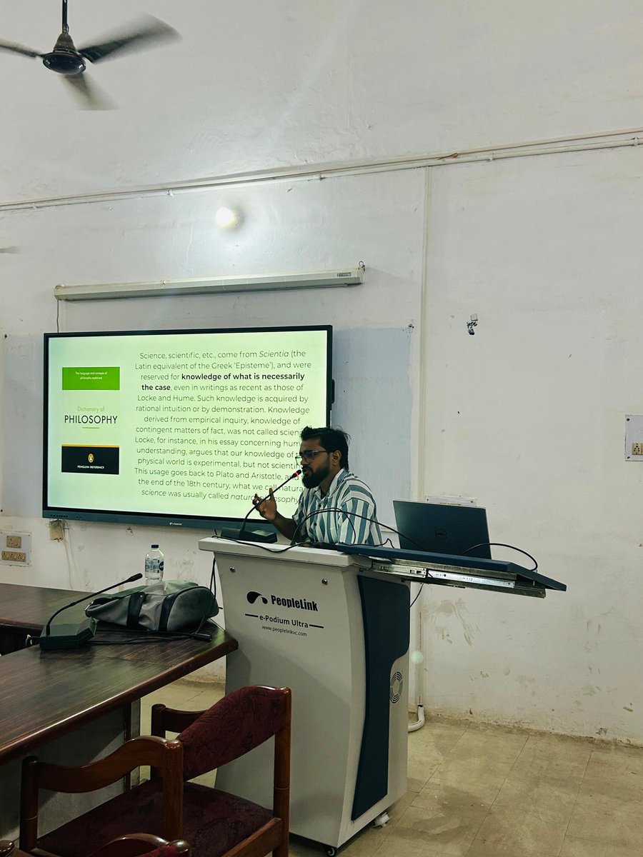 DPhil_LU's tweet photo. लखनऊ विश्वविद्यालय के दर्शन शास्त्र विभाग में दो दिवसीय संगोष्ठी का आयोजन कुलपति प्रो o आलोक कुमार राय के संरक्षण में विभागाध्यक्षा  डॉ o रजनी श्रीवास्तव (संयोजक) के द्वारा किया गया। संगोष्ठी का शीर्षक " Into the Philosophical Minds of the Fathers of Modern Science" था । https://t.co/ywLezmjN5c