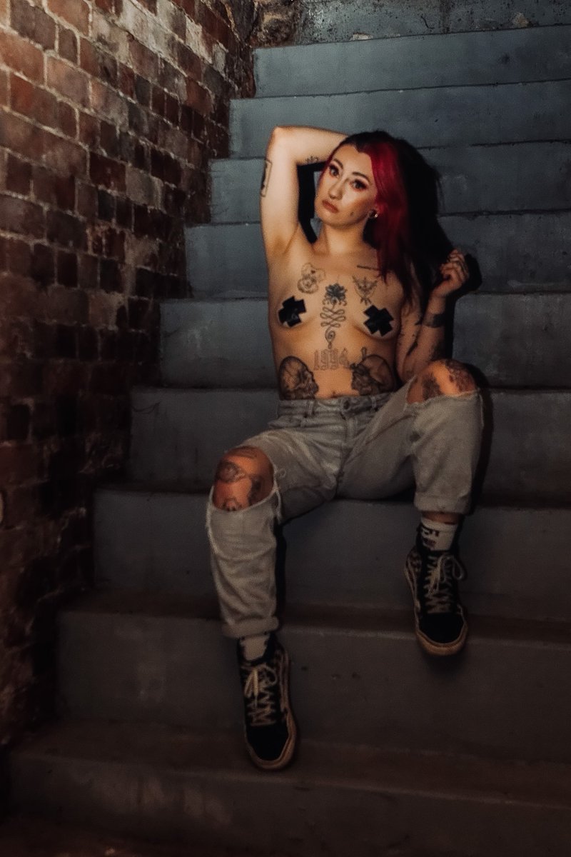 Dont let that innocent face fool you she's a naughty girl 😈

Model <a href="/sadiebrookesof/">Sadie Brookes</a> 

onlyfans.com/sadiebrookes