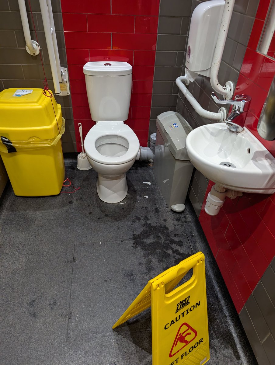 mandville tweet media