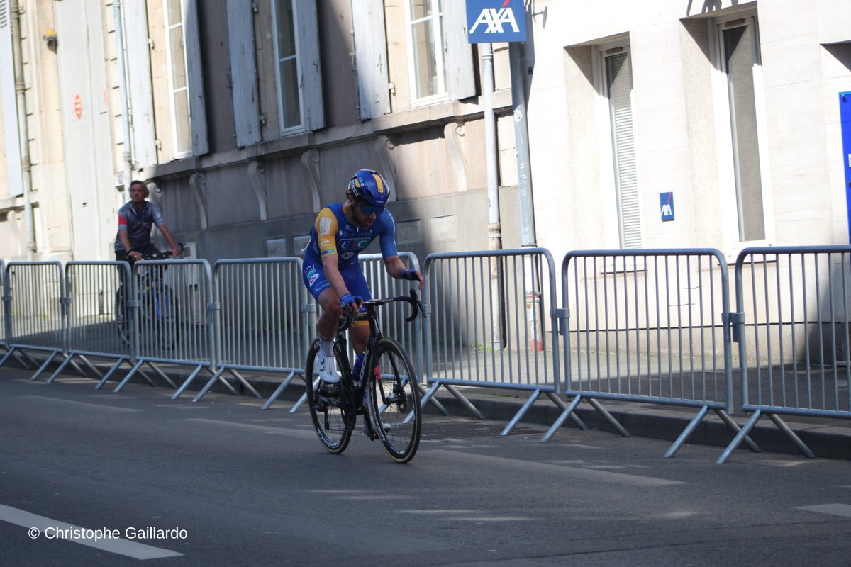 4ème étape du Région <a href="/paysdelaloire/">Pays de la Loire</a> Tour. <a href="/MSCO_Circuit/">Le Mans Sarthe Cyclisme Organisation</a>, <a href="/LNC_CYCLISME/">LNC - Ligue Nationale de Cyclisme</a>, <a href="/UCI_cycling/">UCI</a>, <a href="/sarthefr/">Département de la Sarthe</a>, <a href="/ofcourselemans/">Of course Le Mans</a>.
#RégionTour