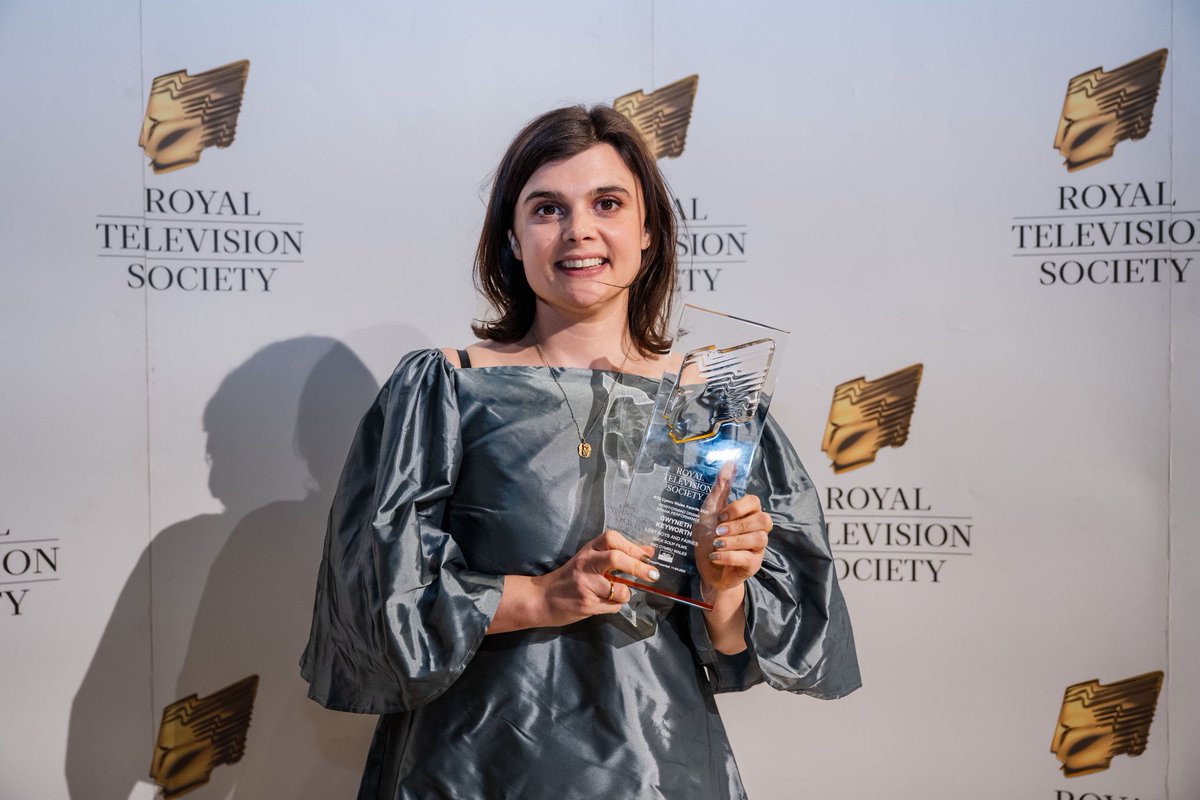 RTS Cymru Wales (@rtscymruwales) on Twitter photo Oh, what a night! 💫
We celebrated the best of Welsh TV at the RTS Cymru Wales Awards with HP - a night full of talent, creativity & inspiration.
Big thanks to <a href="/RWCMD/">Royal Welsh College of Music & Drama</a> for the amazing venue & <a href="/CreativeWales/">Creative Wales</a> for their support.
More highlights coming soon 👀
#RTSCymruAwards Oh, what a night! 💫
We celebrated the best of Welsh TV at the RTS Cymru Wales Awards with HP - a night full of talent, creativity & inspiration.
Big thanks to <a href="/RWCMD/">Royal Welsh College of Music & Drama</a> for the amazing venue & <a href="/CreativeWales/">Creative Wales</a> for their support.
More highlights coming soon 👀
#RTSCymruAwards