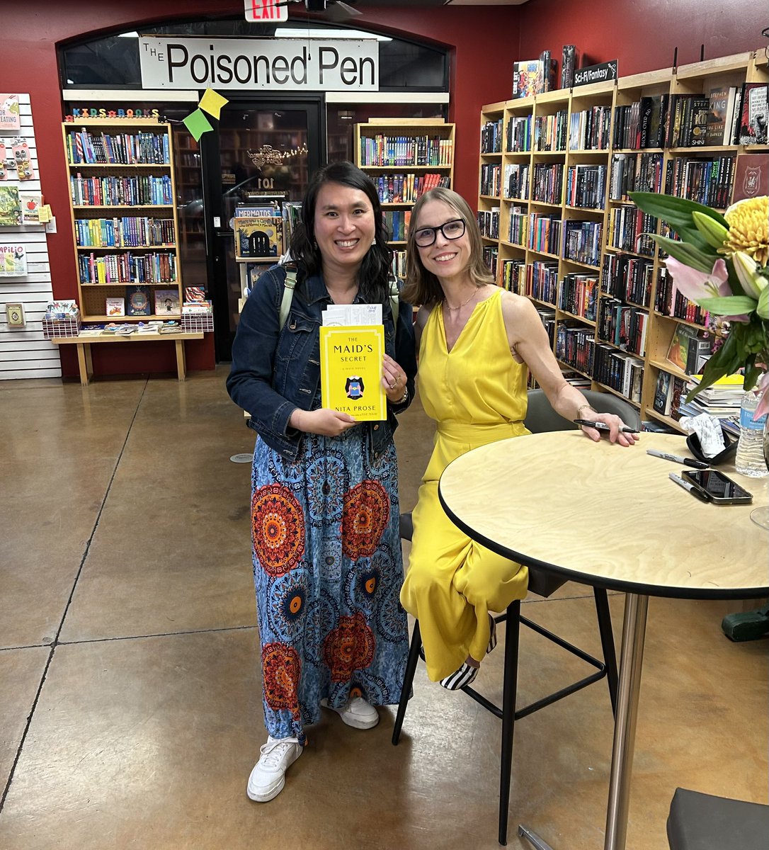 abbybookworm's tweet photo. @NitaProse it was great meeting you &amp; I look forward to reading The Maid’s Secret &amp; your books in the future! https://t.co/NsR1Uo0jDM
