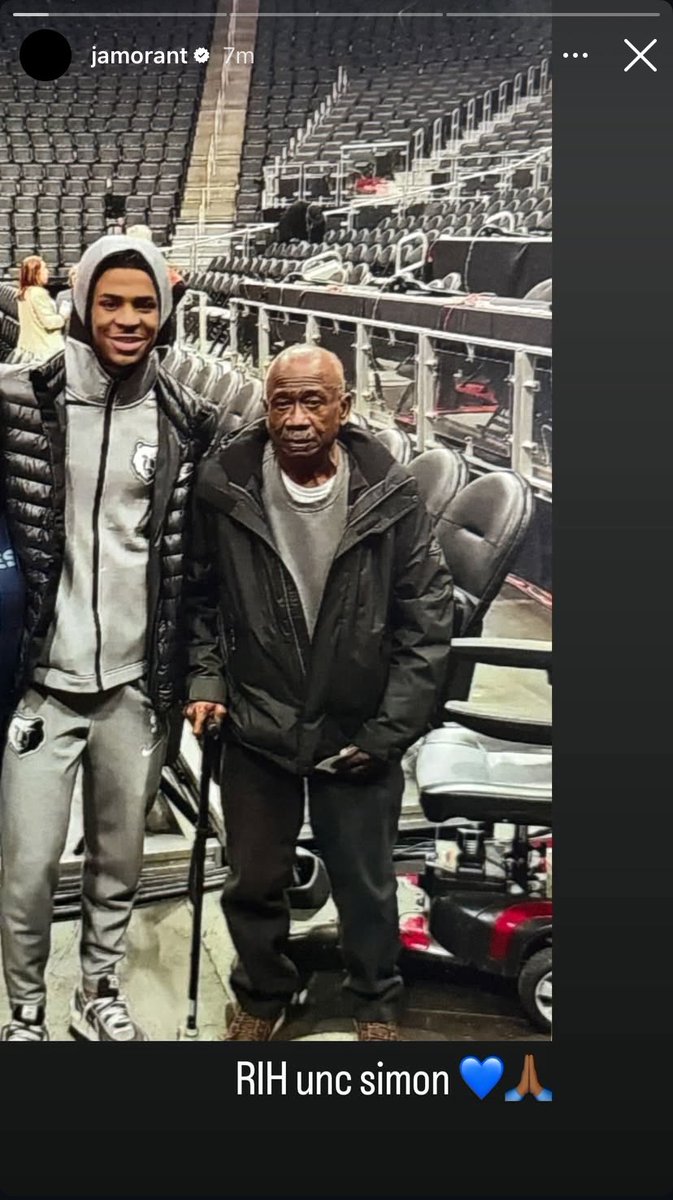 BIGMEM12's tweet photo. Ja Morant been going through it lately💔

Prayers out to him and his family #WeLoveYouJa❤️ https://t.co/6F3Swi02BL