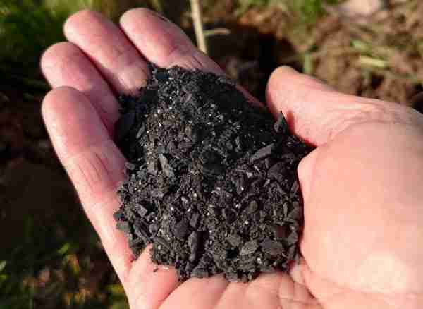 ByronBiochar's tweet photo. Supercharge Your Soil with Byron Biochar Compost 🌱 https://t.co/3RzxcjSYJf